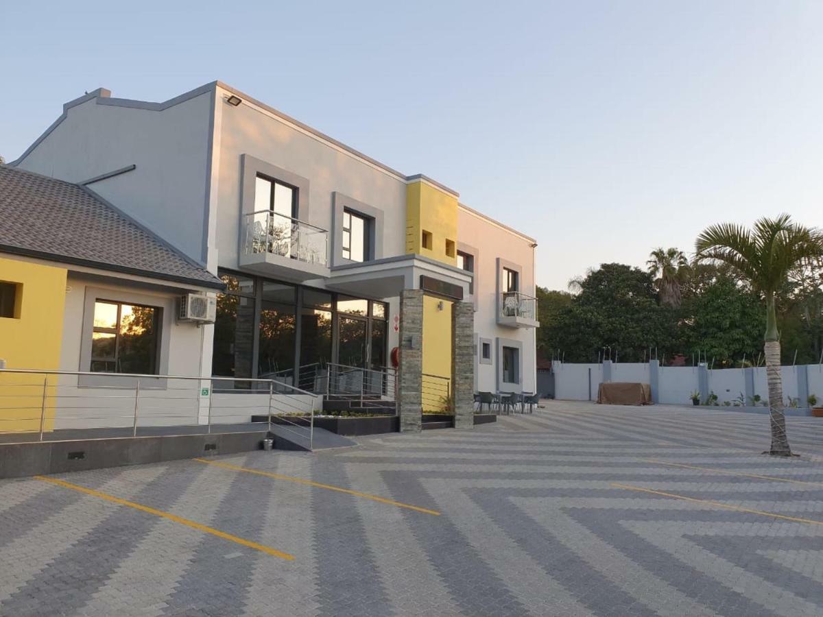 Aqua Stone guest house Mbombela Extérieur photo